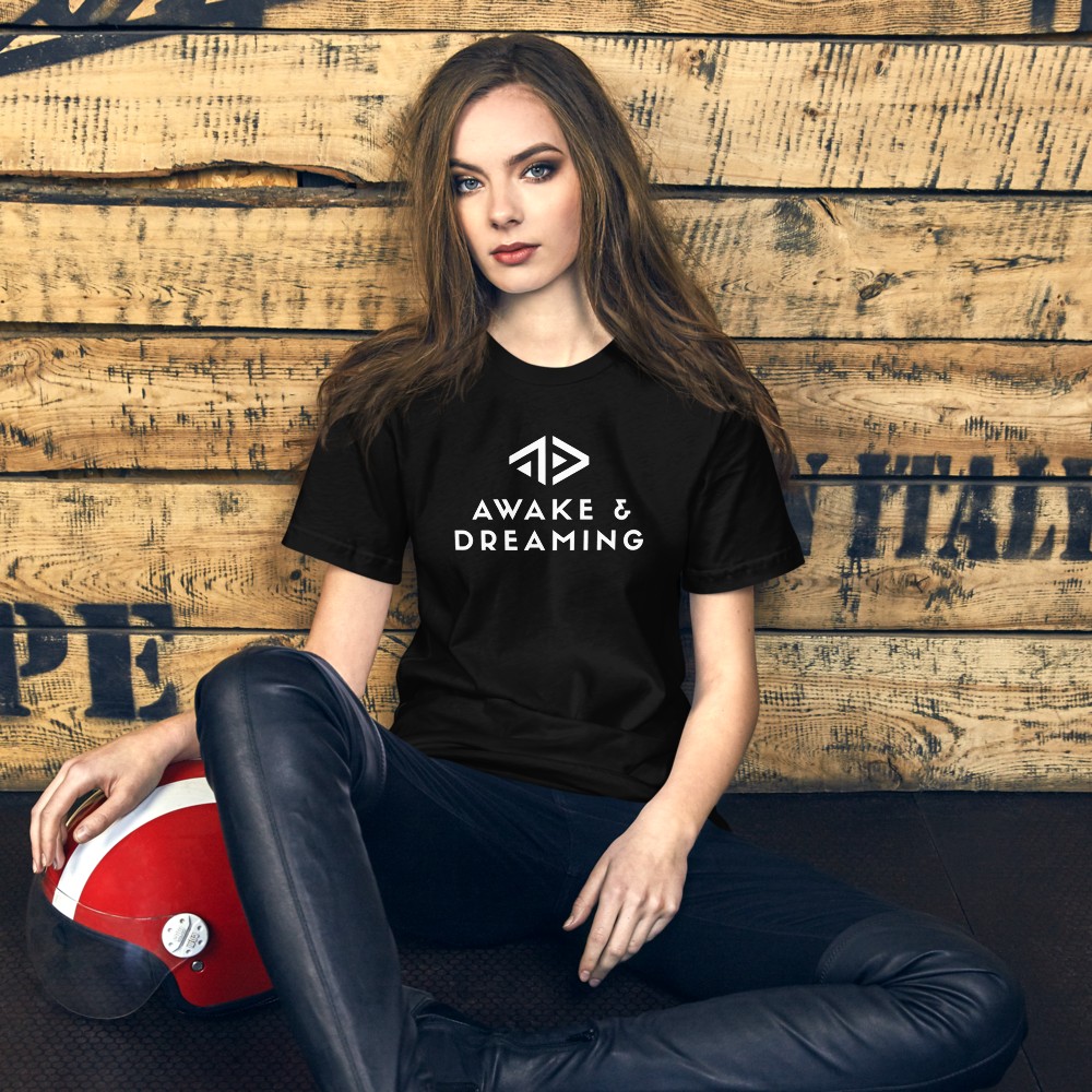 Logo Tee